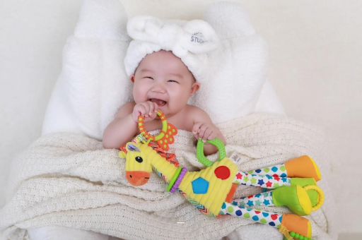 广饶6岁宝宝掉头发正常吗